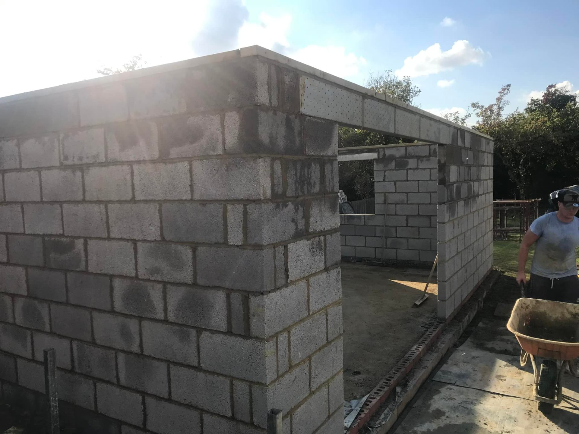 Blockwork walls for new outbuilding extension